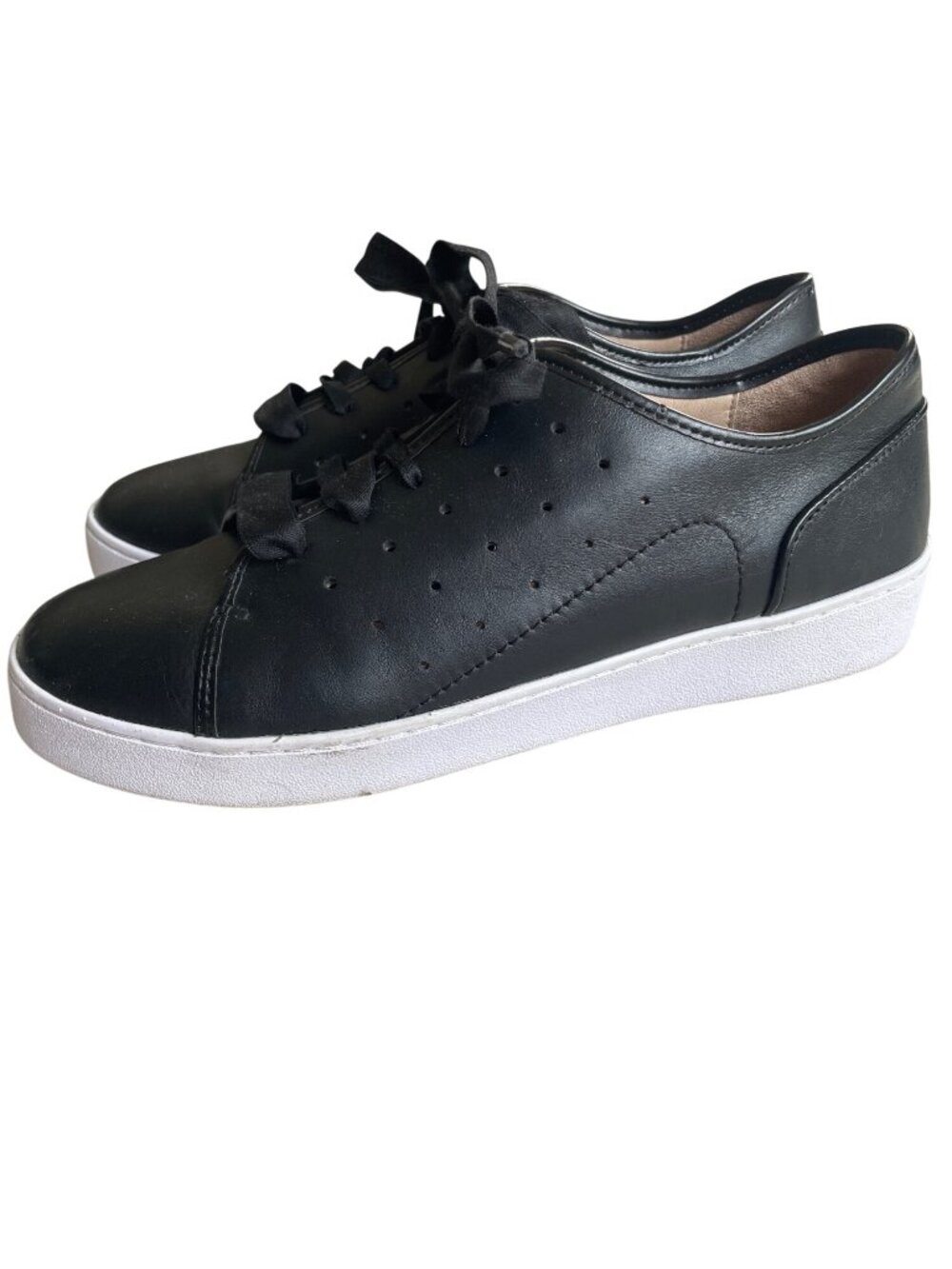 Vionic Keke 100% Leather Sneaker Women's 8.5 Black Neutral Punk Goth Emo Support